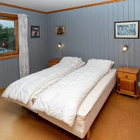 Iv Holiday home Bremnes